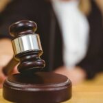 ஒரு தயாரிப்பாளரும் கிடைக்கலயே!.. விஜய் இருந்தவரைதான் அஜித்துக்கு மவுசா?!