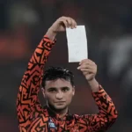 அபுதாபியை அட்டாக் செய்த ஈரான் ஏவுகணை.. 12 இந்தியர்கள் படுகாயம்.. மருத்துவமனையில் அனுமதி..!